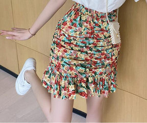 Summer New Chic Pearl neck Pleated bubble sleeve White Shirt + High waist Floral Ruched Bodycon Fishtail Skirt 2 Piece Sets